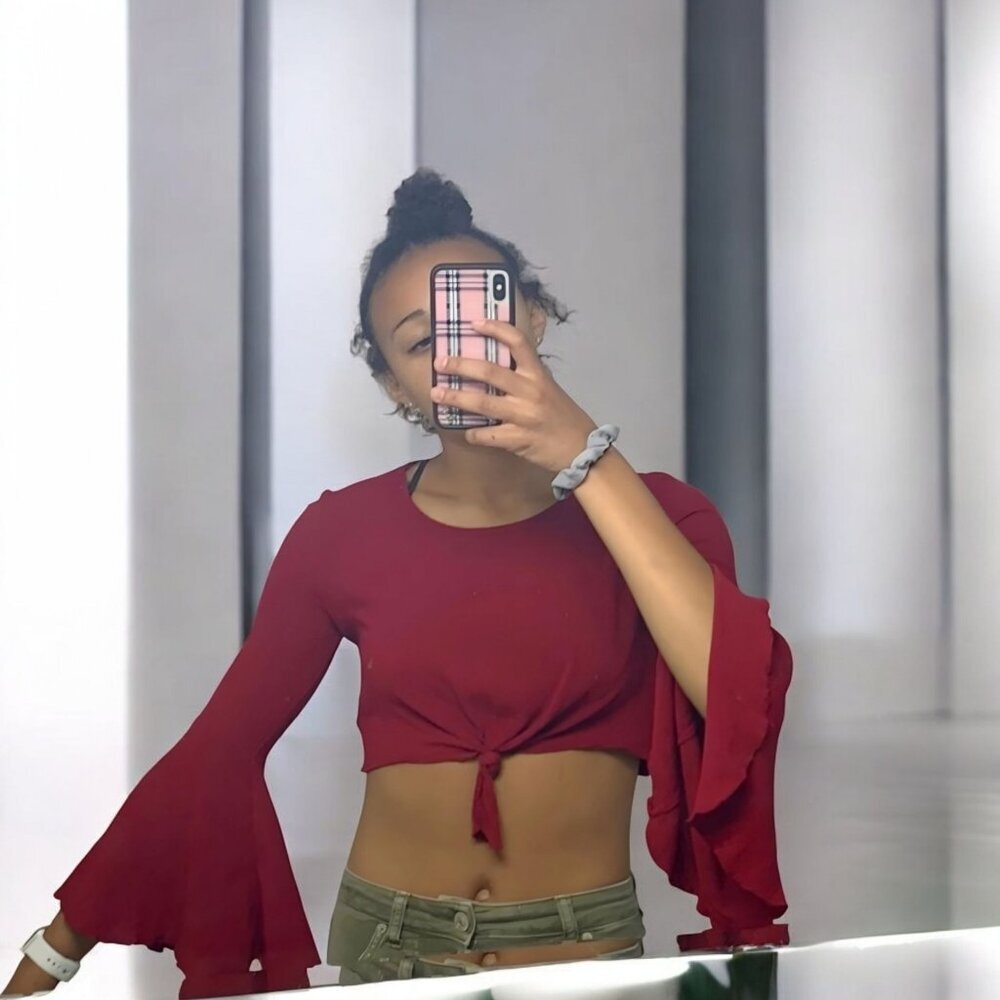 Windsor ✦ Red Flare Sleeve Crop Top ✦ Tie‑Front Textured Boho Style Made in USA - Picture 13 of 15